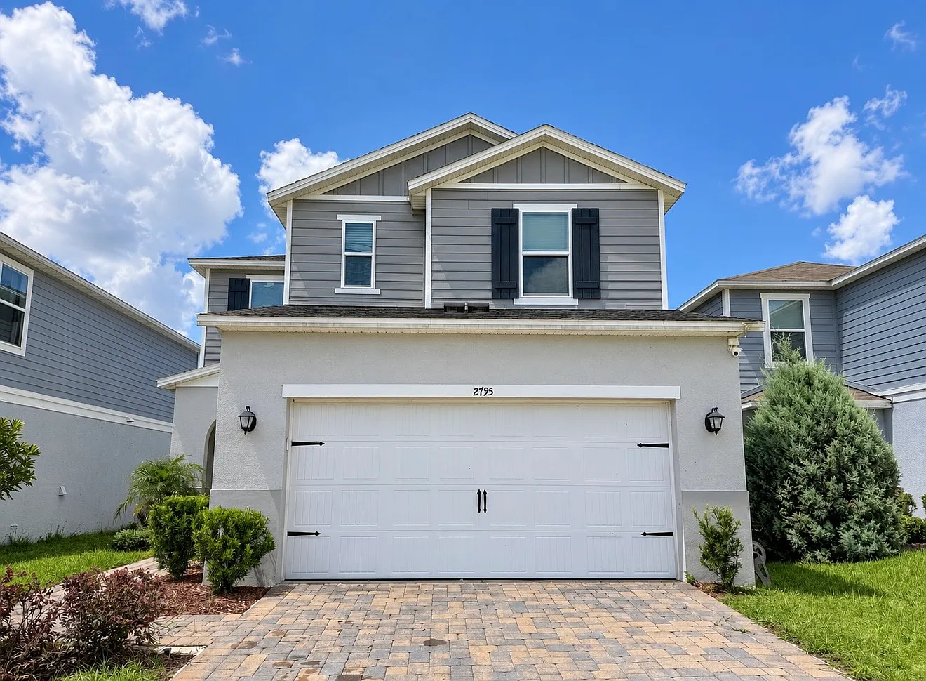 4 bed, 2459 sqft, $2,650 — Photo 1