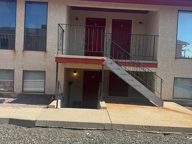 Norman Ln — Photo 2