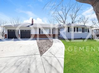 6049 N Denver Ave, Gladstone, MO 64119
