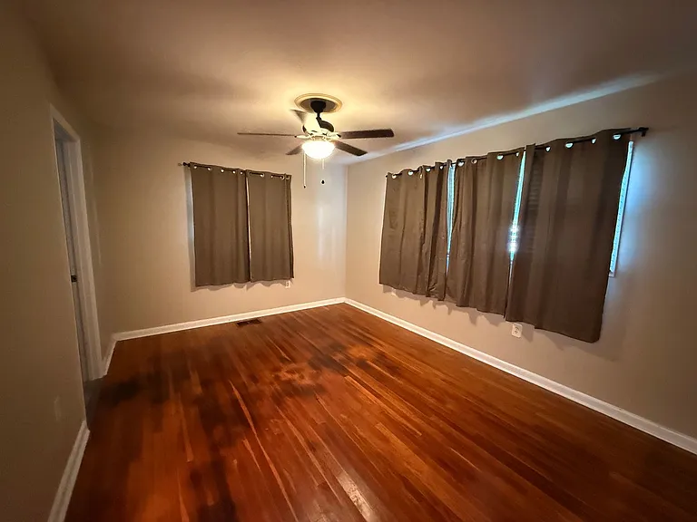 36 Beechwood Dr — Photo 8