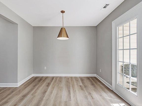 Breakfast Nook