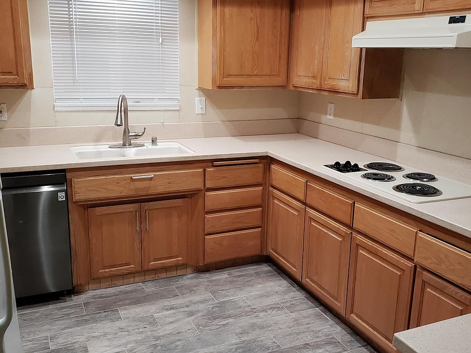 2nd image of 9130 Orchid Dr