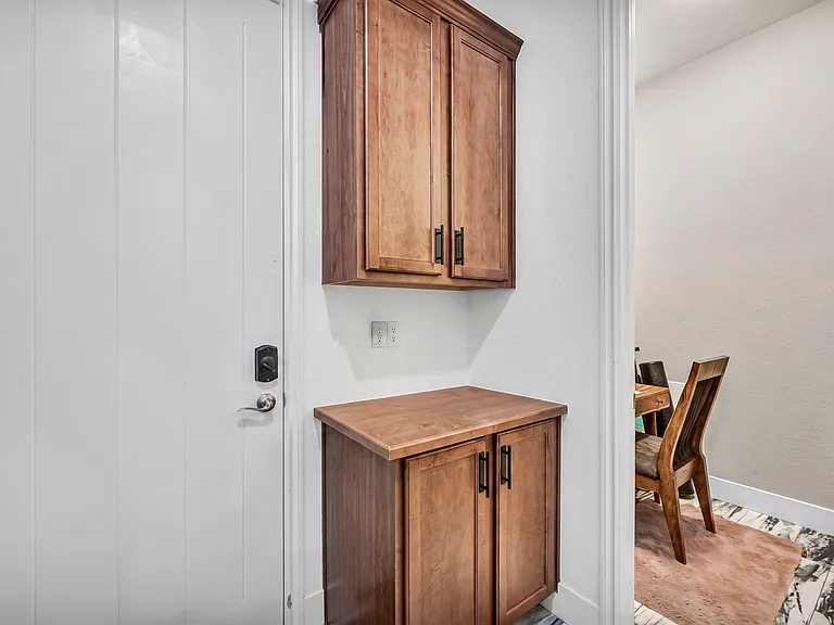 233 Castellari Dr — Photo 50