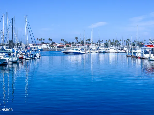 2455 Jamestown Ct, Oxnard, CA 93035