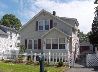 23 Curtis St, Springfield, MA 01119