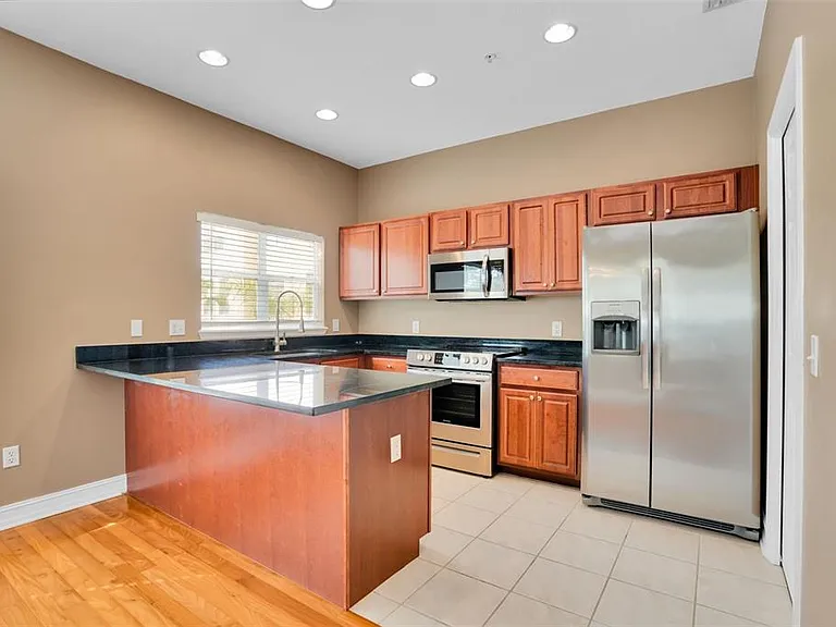 3102 Toscana Cir — Photo 9