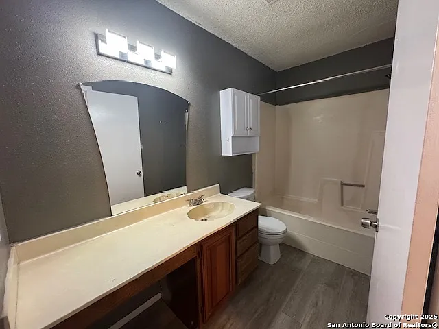 10010 Amber Field Dr — Photo 18