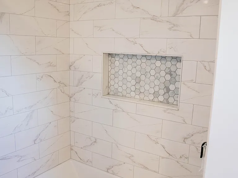 1364 Pillsbury Ln — Photo 11