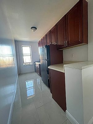 2nd image of 2704 Kingsbridge Ter APT B3
