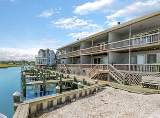 7159 Piney Island Rd #3, Chincoteague, VA 23336
