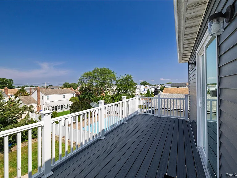 740 S Ocean Ave — Photo 39