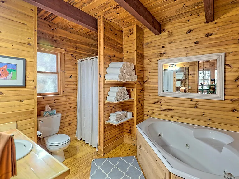 Bathroom with jetted tub