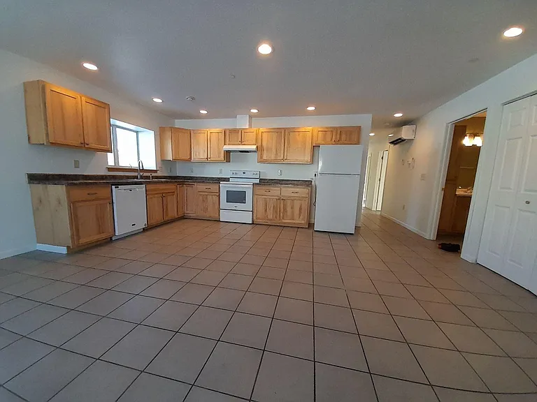 254 Apollo Rd — Photo 6