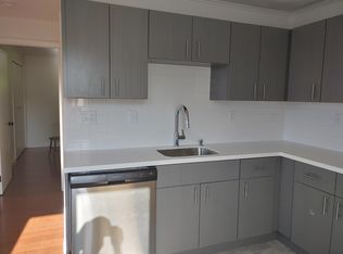 525 Allegheny River Blvd, Verona, PA 15147