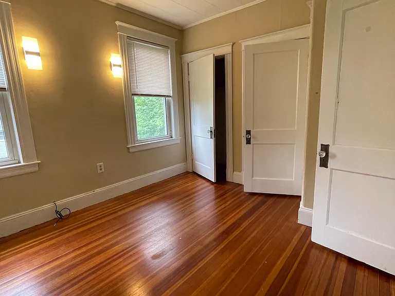 1190 Middlesex St #1190 — Photo 10