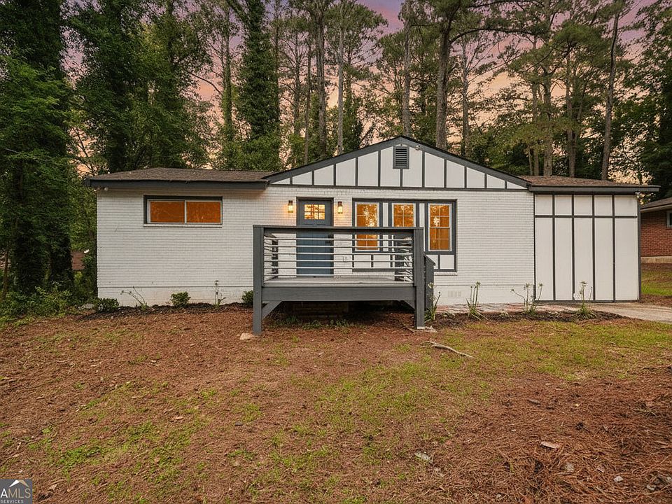 1st image of 3406 Longleaf Dr