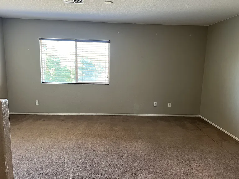 3627 E Avenue H10 — Photo 4