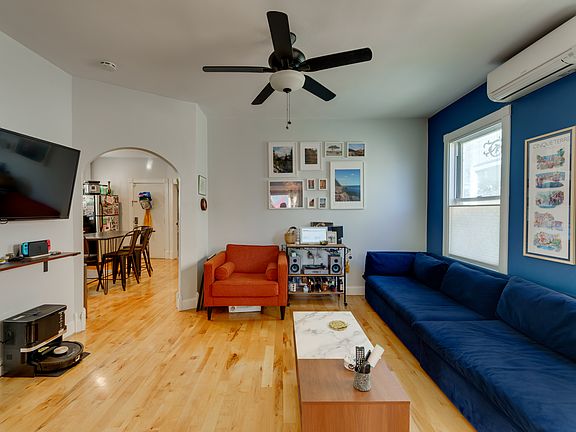 5th image of 184 Boylston St APT 2