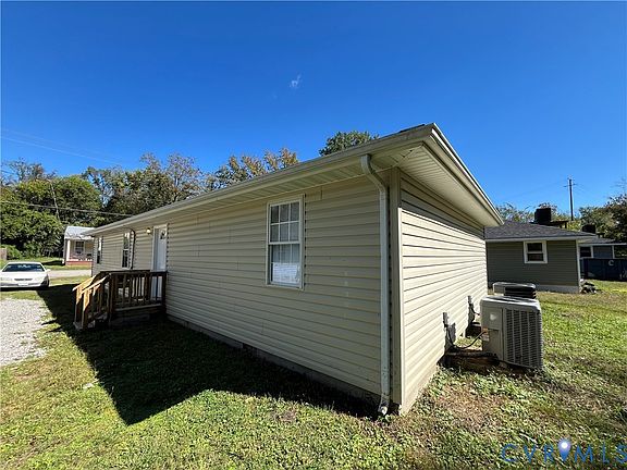 2nd image of 172 McKeever St