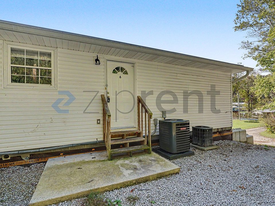 1st image of 215 Timberlake Cir #6