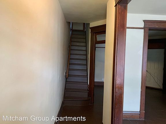 5th image of 504 Wooster St