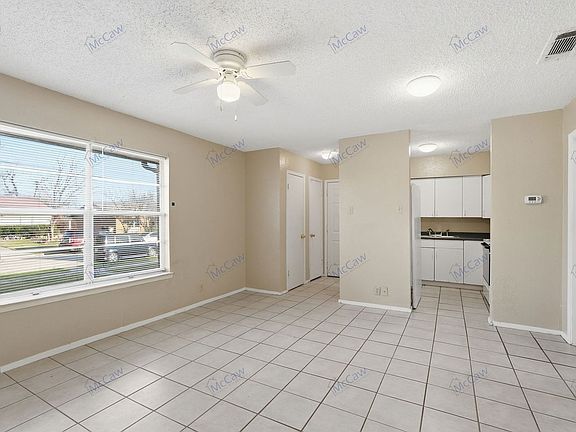 4th image of 307 Cliff Dr