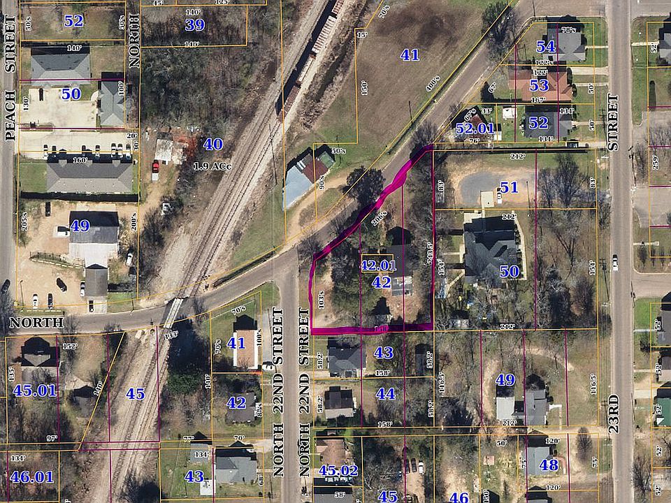 2nd image of 402 Waterworks Rd