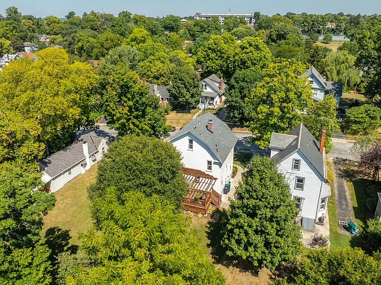 3105 Gloss Ave — Photo 56