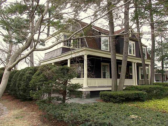 Walking distance to Union College, downtown Schenectady, Library, Farmers Market