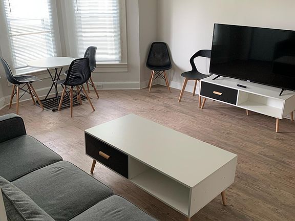 4th image of 79 Murray St APT 1