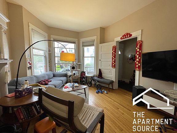 2nd image of 3434 W Drummond Pl APT 1