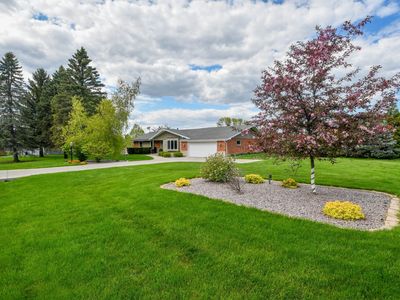 2630 Buena Vista Dr, Brookfield, WI, 53045