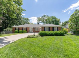 10534 Hackamore Ln, Saint Louis, MO
