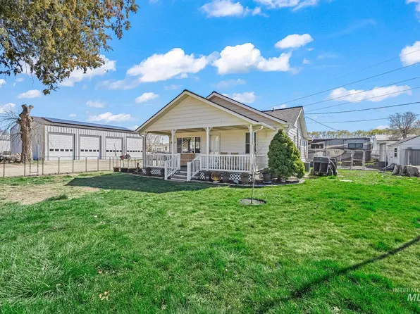 7227 Birch Ln, Nampa, ID 83687