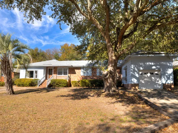 2414 Valleybrook Rd, Sumter, SC 29154