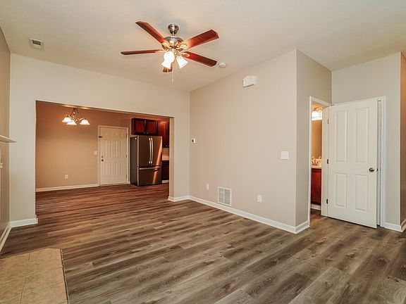 4th image of 3950 Sweet Shadow Ave