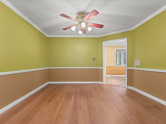 5th image of 2350 Fieldcrest Road
