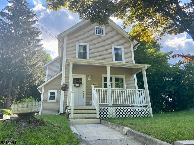 1st image of 132 Sparta Ave