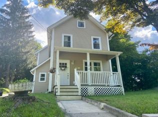 132 Sparta Ave, Newton, NJ 07860