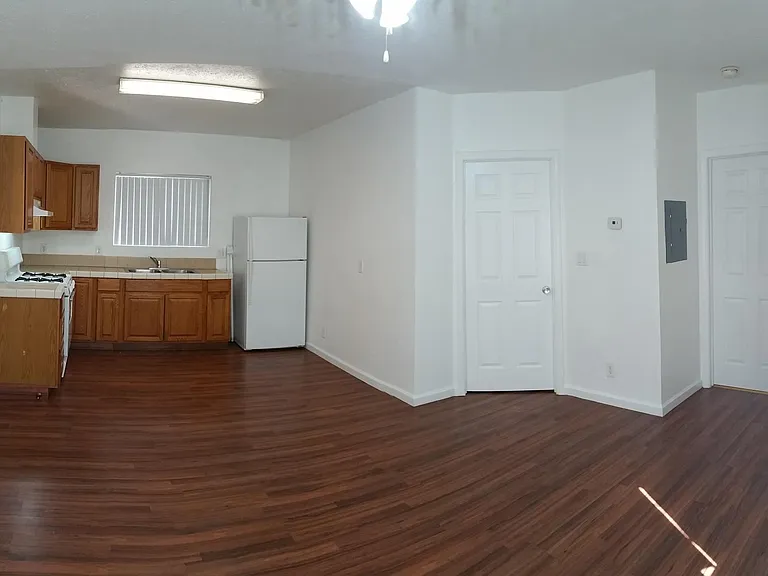 1030 W San Fernando St #2 — Photo 2