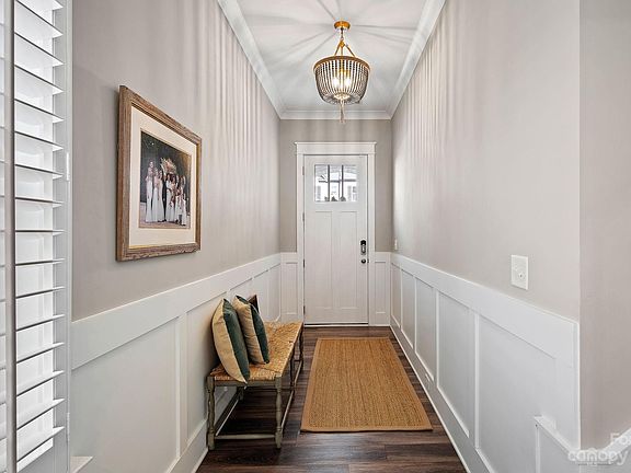 3rd image of 4837 Blanchard Way