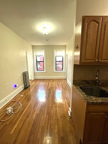 313 Huntington Ave #5 Photo 1