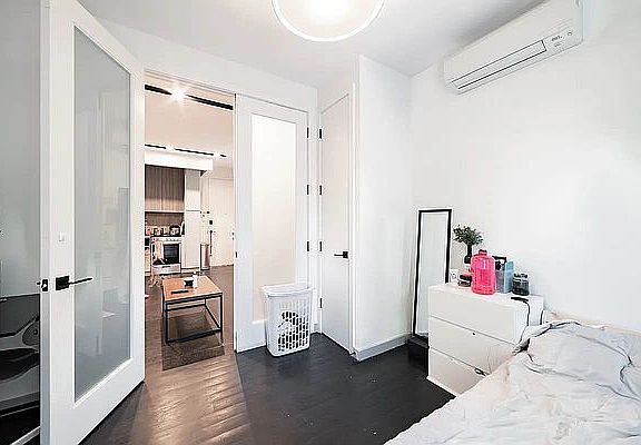 5th image of 224 Winthrop St #1A
