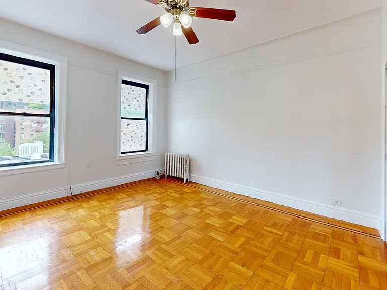 610 W 196th St #6A — Photo 12