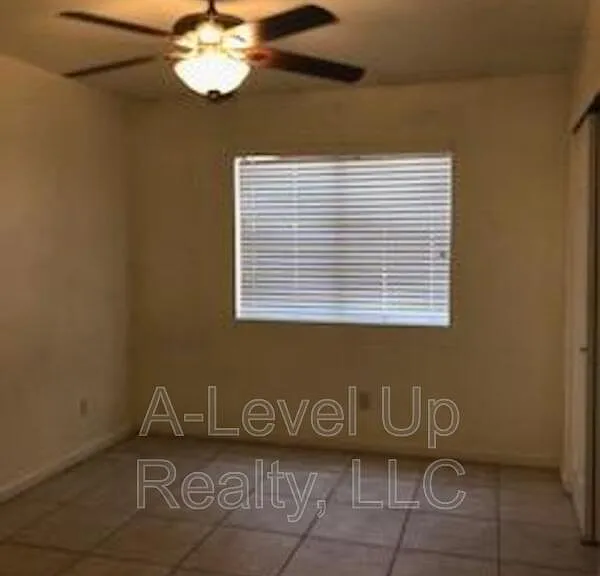 1980 N Tyndall Ave #1C — Photo 18