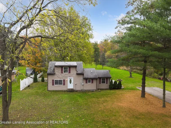 16363 Center Rd, East Lansing, MI 48823