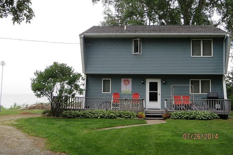 1st image of 5662 Lakeview Dr