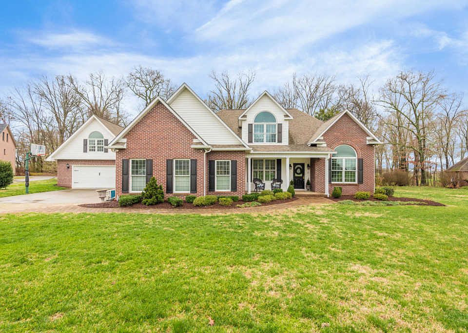 1st image of 329 Hidden Cove Ct
