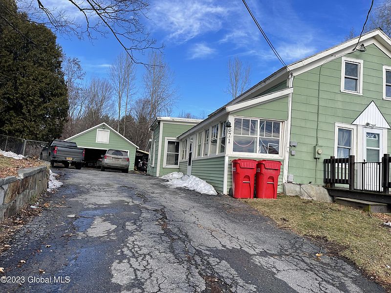 5th image of 671 Tarbell Hill Road Road