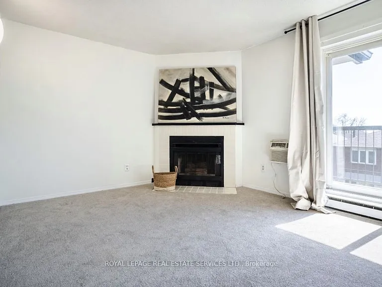 1450 Glen Abbey Gate #934 — Photo 7